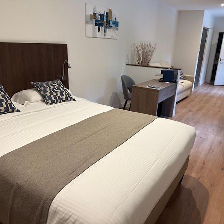 Logis Hotel Le Petit Casset La Boisse Ngoại thất bức ảnh