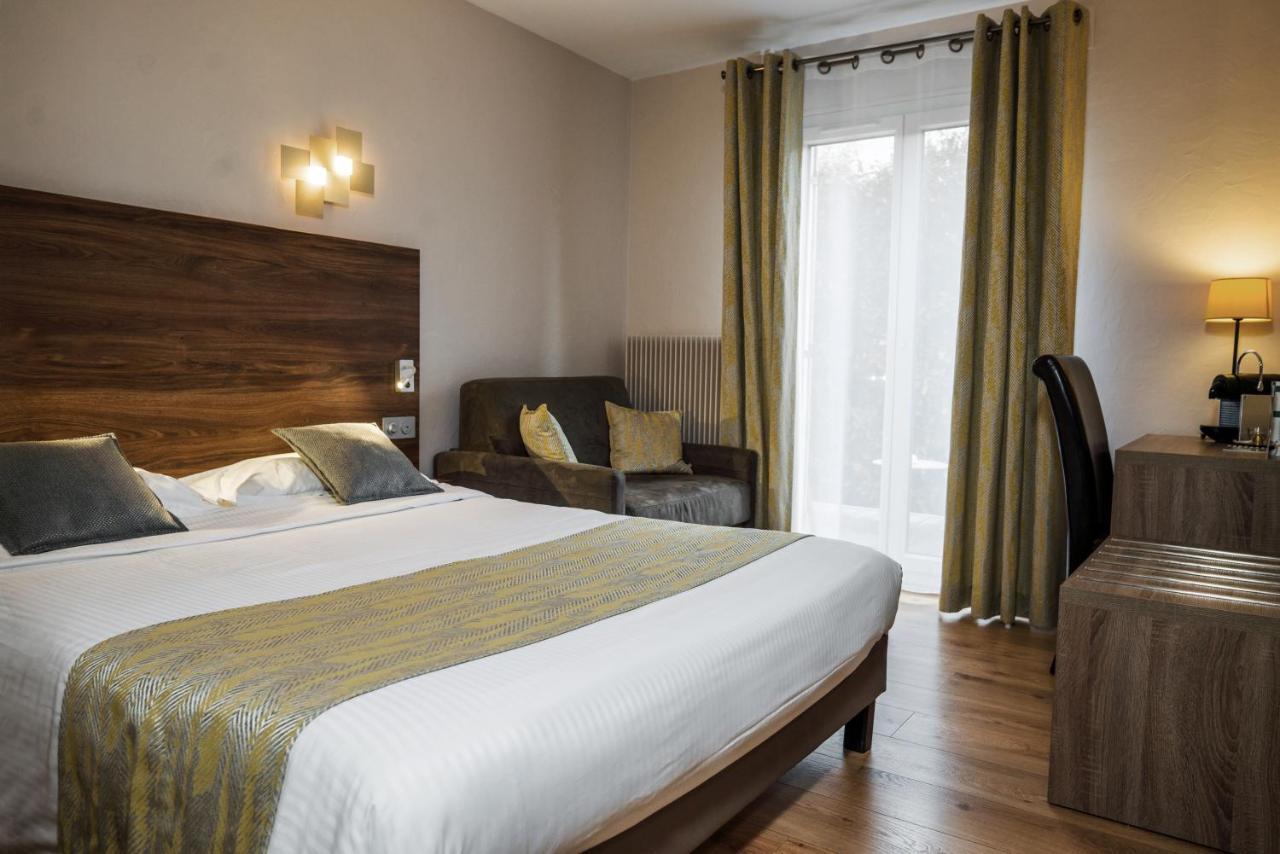 Logis Hotel Le Petit Casset La Boisse Ngoại thất bức ảnh