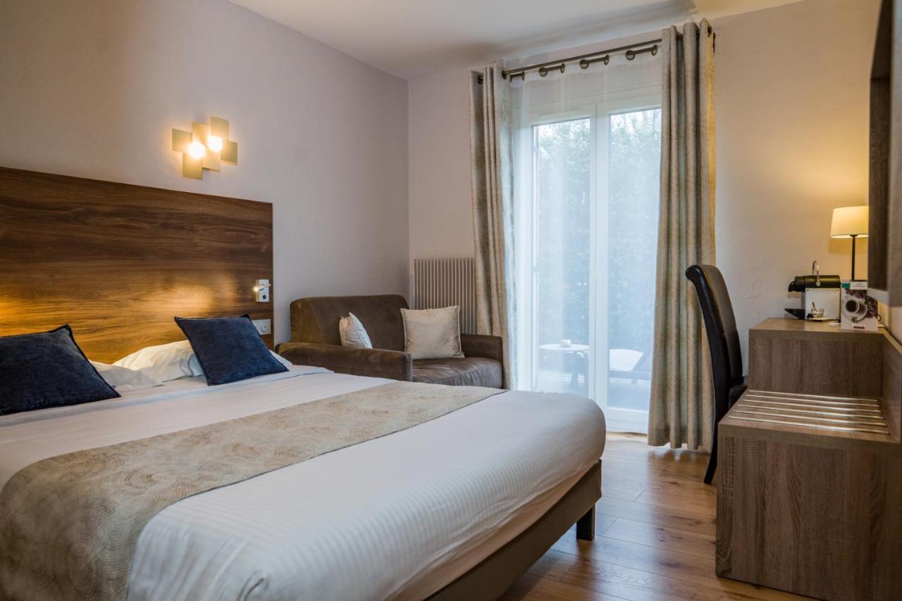 Logis Hotel Le Petit Casset La Boisse Ngoại thất bức ảnh
