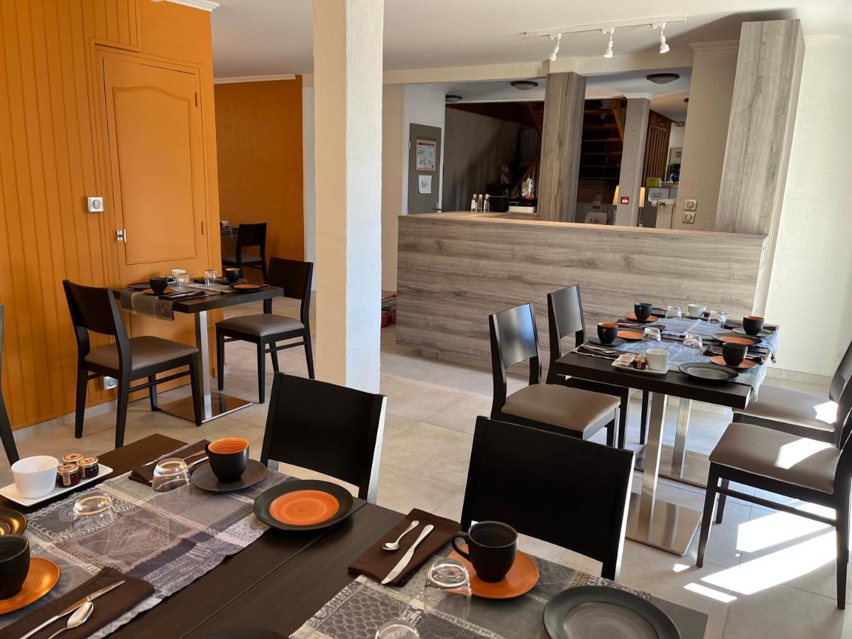 Logis Hotel Le Petit Casset La Boisse Ngoại thất bức ảnh