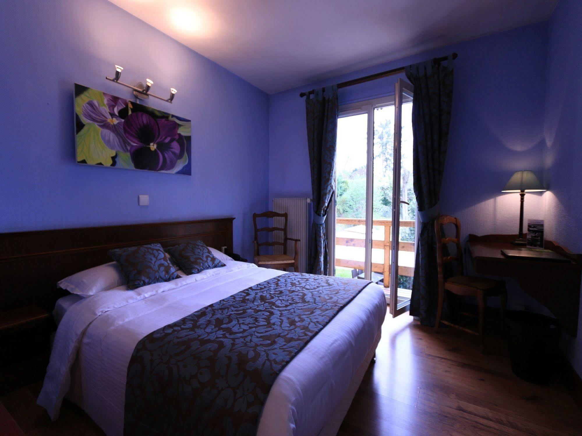 Logis Hotel Le Petit Casset La Boisse Ngoại thất bức ảnh